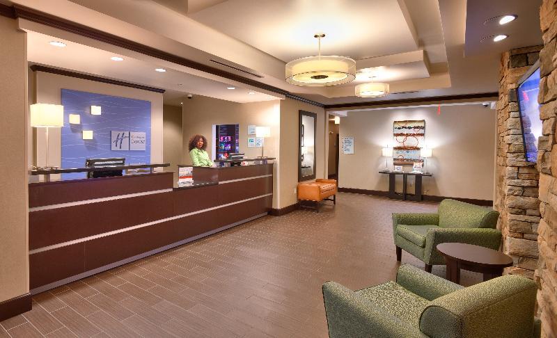 Holiday Inn Express & Suites Overland Park By Ihg Exterior foto